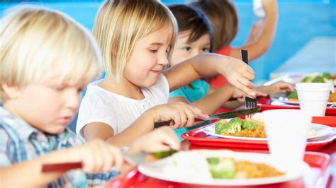 All San Bernardino County students can enjoy free meals in the summer